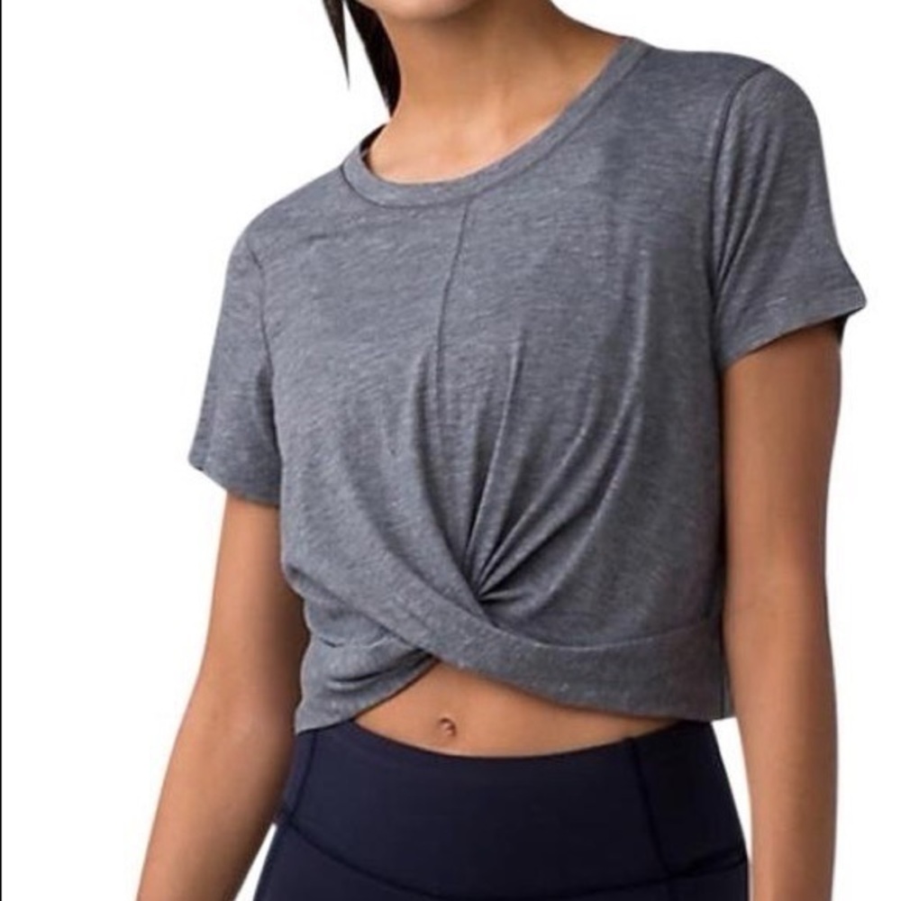 Lulu Lemon cropped tee